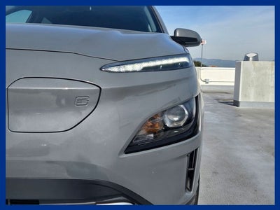 2023 Hyundai KONA ELECTRIC SE