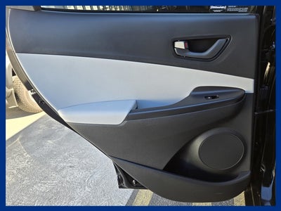 2023 Hyundai KONA SEL