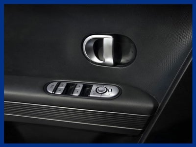 2024 Hyundai IONIQ 5 SE