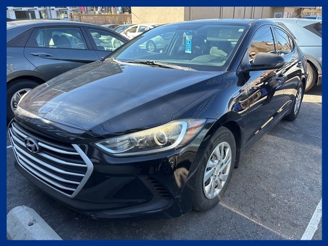 2018 Hyundai ELANTRA SE