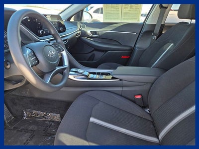 2023 Hyundai SONATA SE