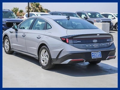 2025 Hyundai SONATA SE