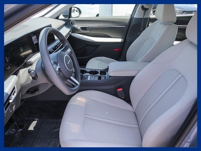 2025 Hyundai SONATA SE