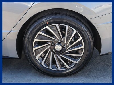 2023 Hyundai SONATA HYBRID Limited
