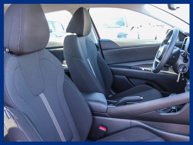 2023 Hyundai ELANTRA SE