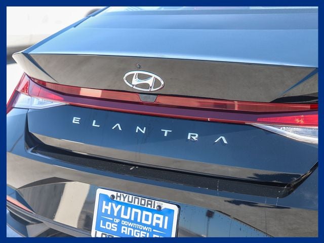 2023 Hyundai ELANTRA SE