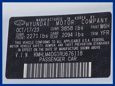 2024 Hyundai ELANTRA SEL