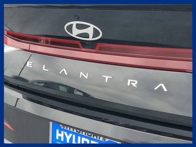 2025 Hyundai ELANTRA SEL Sport