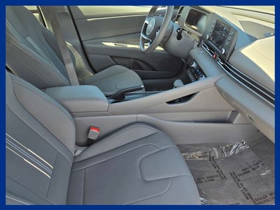 2025 Hyundai ELANTRA SEL Sport