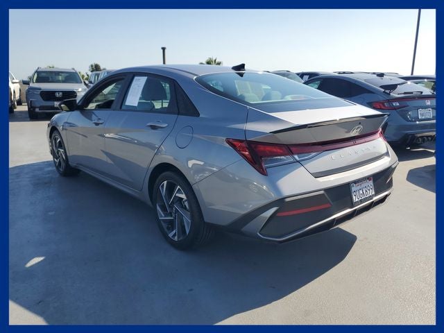 2025 Hyundai ELANTRA SEL Sport