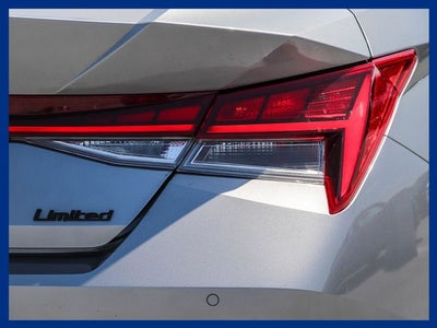 2023 Hyundai ELANTRA Limited