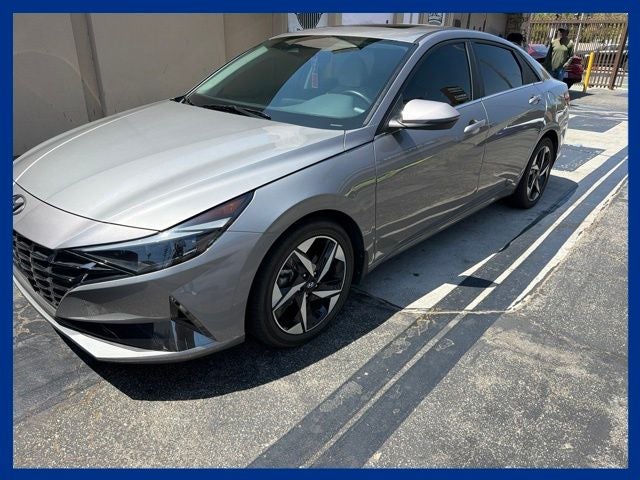 2023 Hyundai ELANTRA Limited