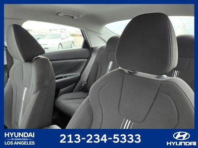 2023 Hyundai ELANTRA SEL