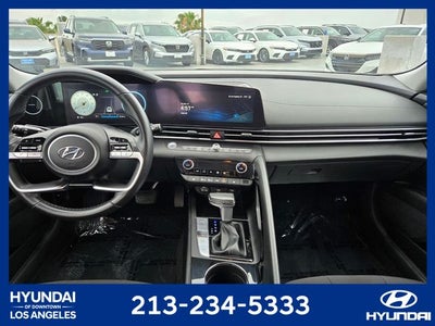 2023 Hyundai ELANTRA SEL