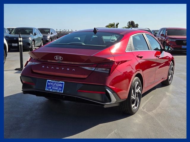 2024 Hyundai ELANTRA SEL