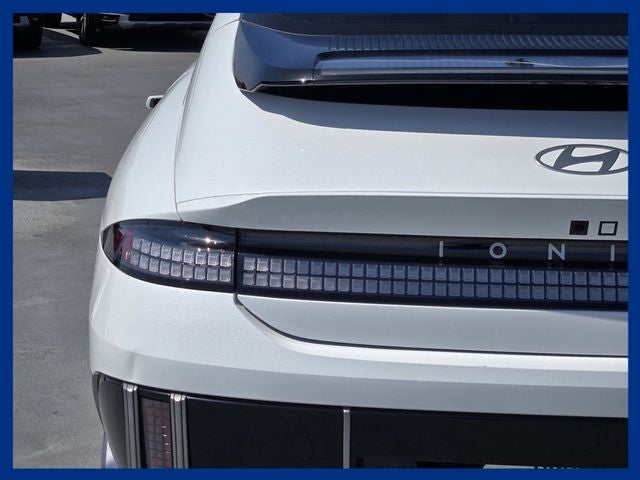 2024 Hyundai IONIQ 6 SE