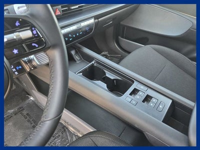 2024 Hyundai IONIQ 6 SE