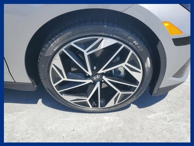 2024 Hyundai IONIQ 6 SEL