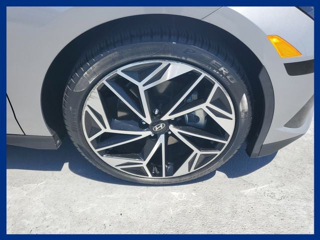 2024 Hyundai IONIQ 6 SEL