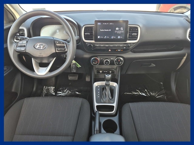 2023 Hyundai VENUE SE