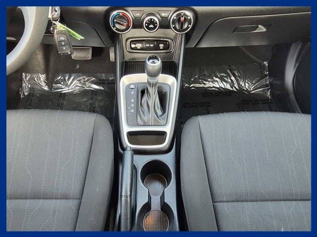 2023 Hyundai VENUE SE