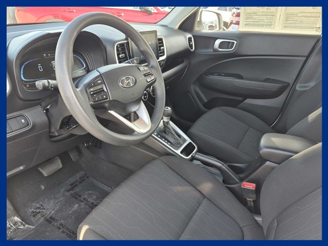 2023 Hyundai VENUE SE