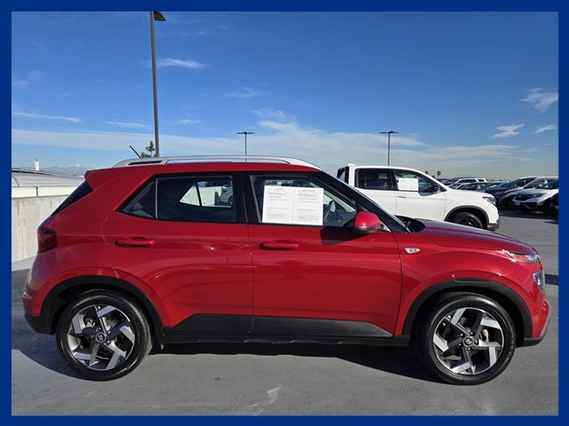 2023 Hyundai VENUE SEL