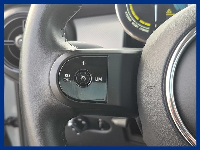 2023 MINI Cooper SE Electric Signature Plus