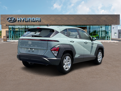 2027 Hyundai KONA SE FWD