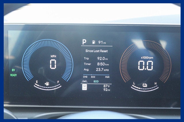 2026 Hyundai TUCSON HYBRID SE