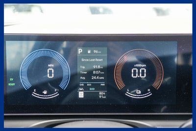 2026 Hyundai TUCSON HYBRID SE
