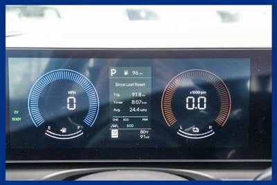 2026 Hyundai TUCSON HYBRID SE