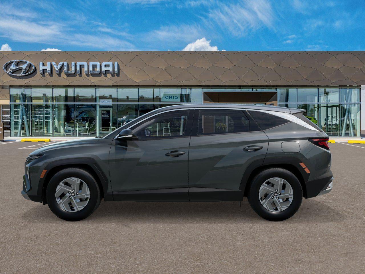 2026 Hyundai TUCSON HYBRID SE