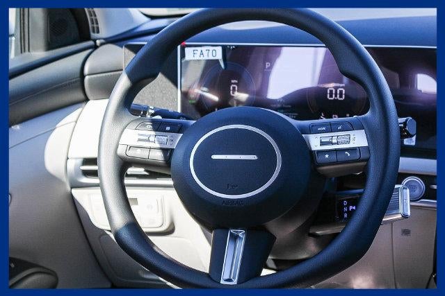 2026 Hyundai TUCSON HYBRID Blue SE