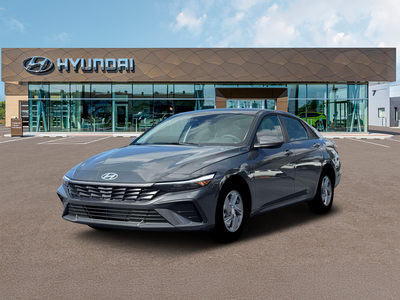 2026 Hyundai ELANTRA SE