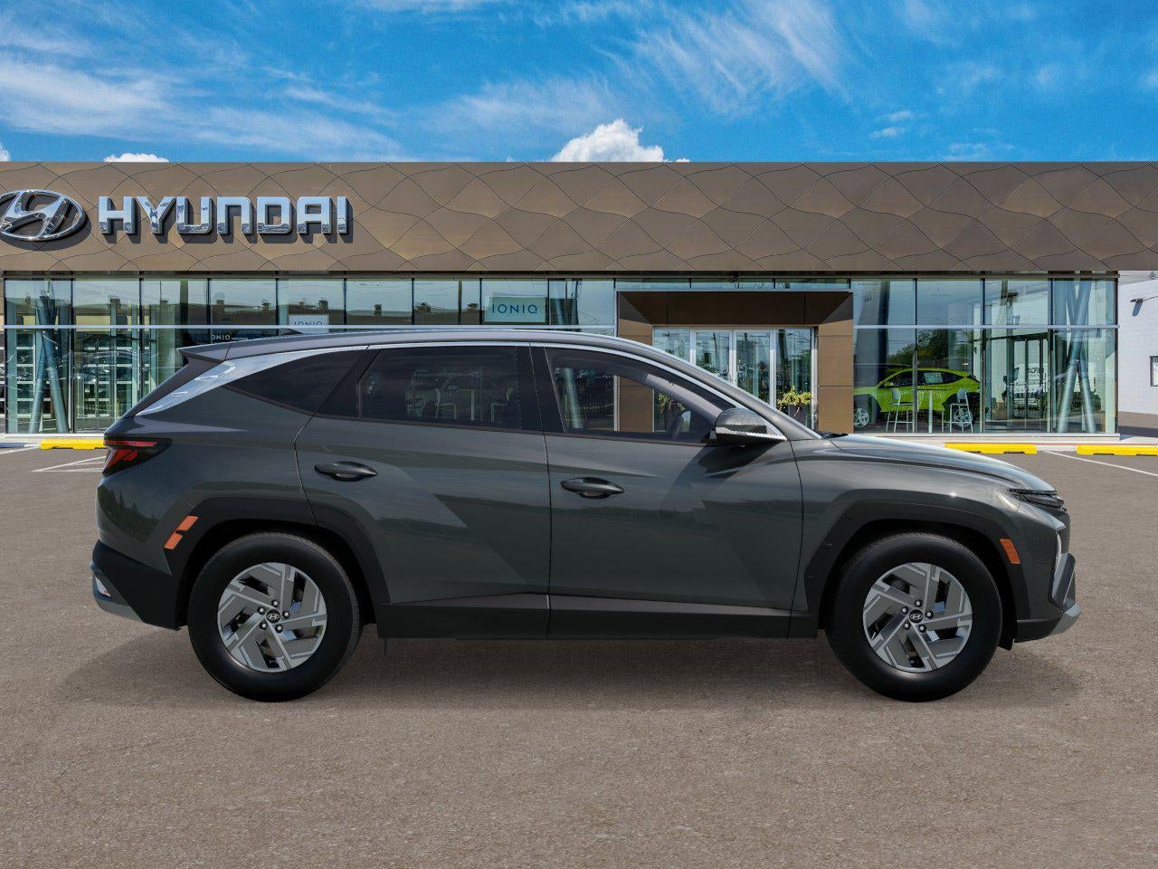 2026 Hyundai TUCSON HYBRID SE